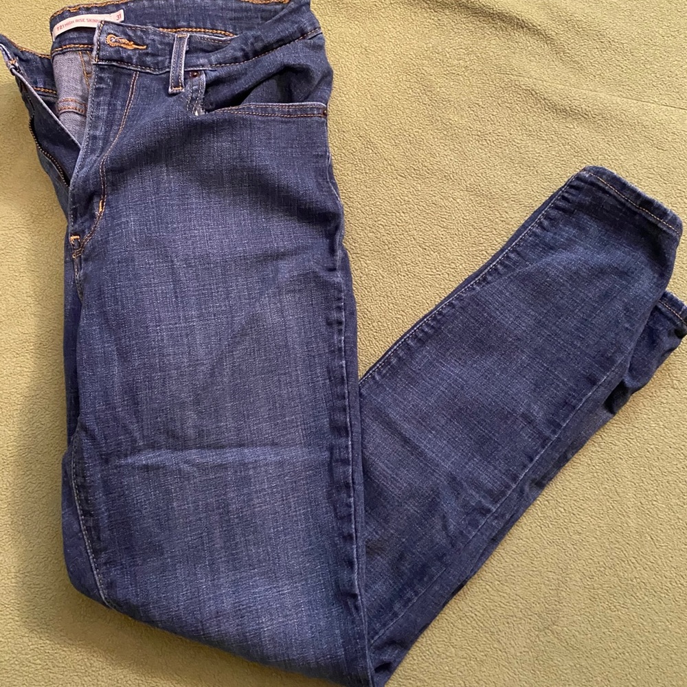Women’s Levi’s (12/13)